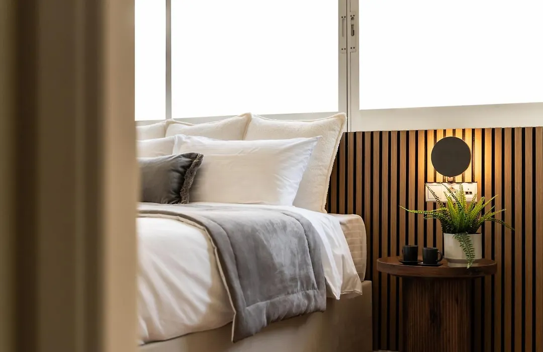 Atelier 33 , Acropolis Apartments-1
